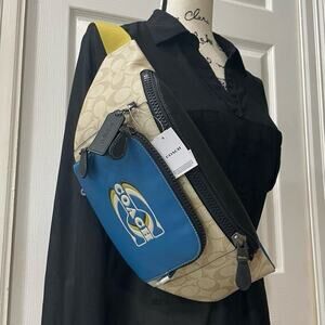 COACH BUMB BAG LEATHER TAN LOGO ALL OVER TURQUOISE POCKET ICONIC VERSATILE